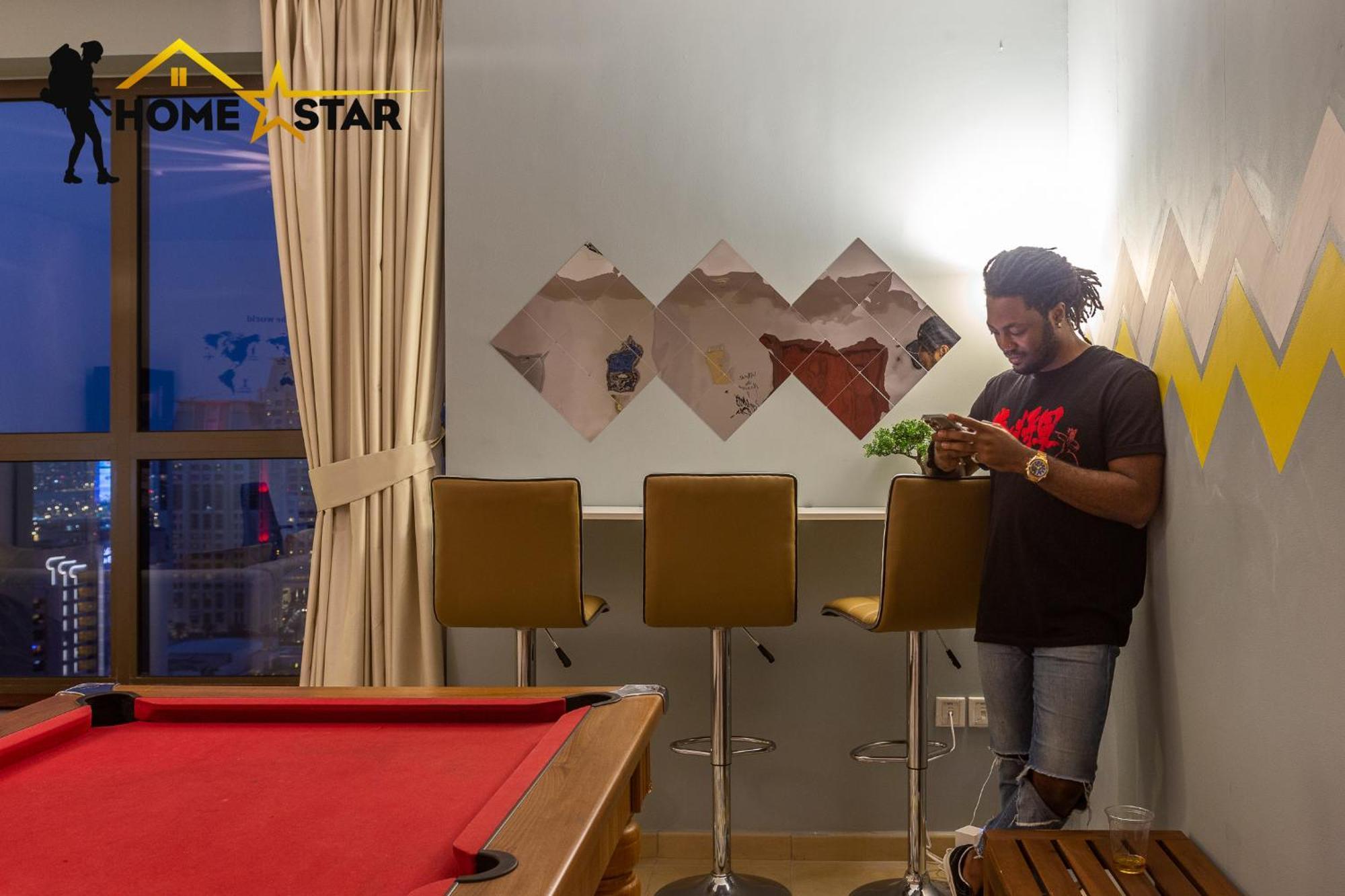 Homestar - Jumeirah Hostel Dubai